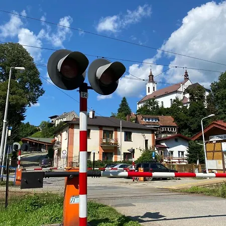 Konukevi Swietlana 3*